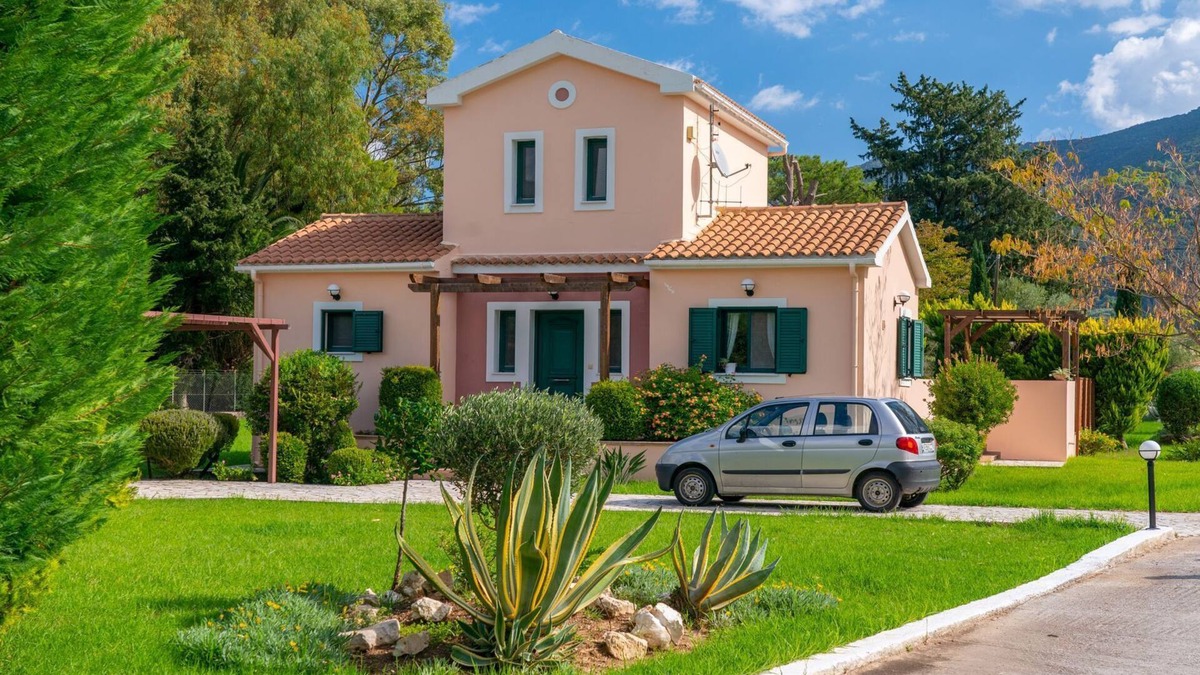 Sami Villa | Thalia (2 Bedrooms, Sleeps 4)