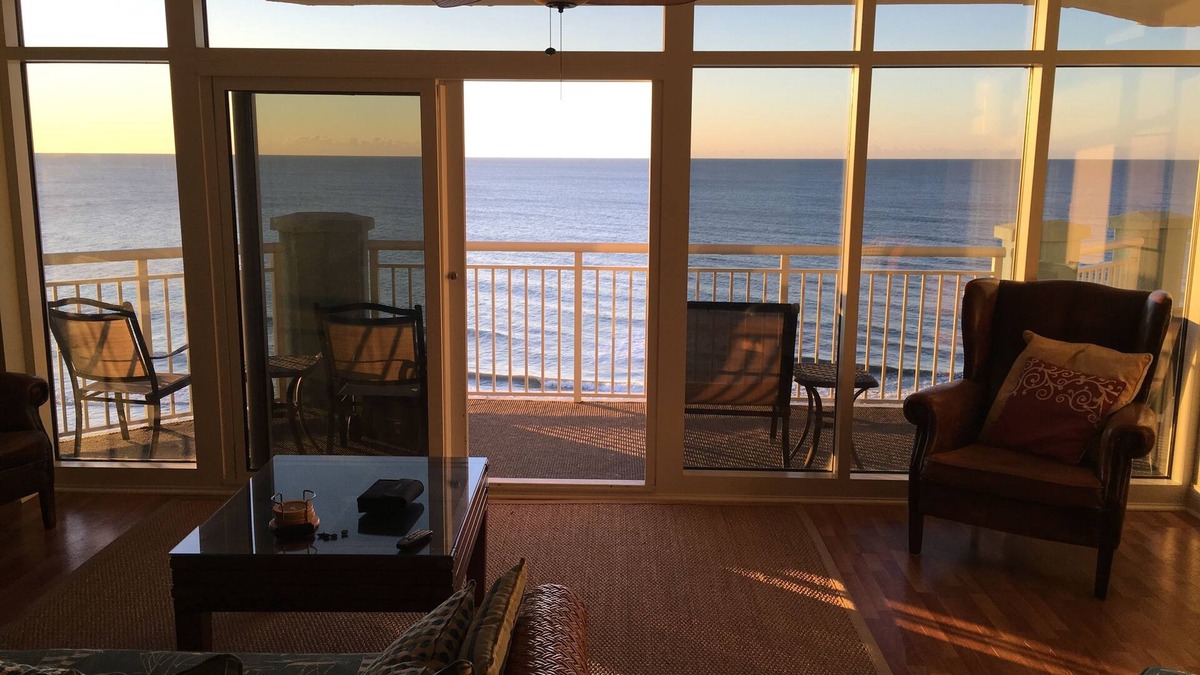 Myrtle Beach Condo | THANK YOU 2025 RENTERS for 100%. 2026 only 3 weeks left DIRECT OCEAN FRONT 5BR