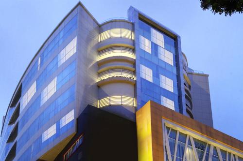 Klojen Hotel | THE 1O1 Malang OJ