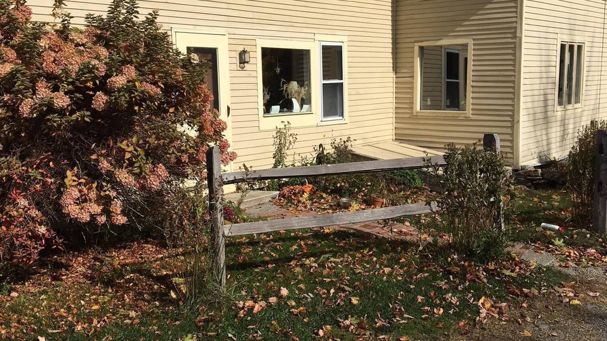 Belfast House | The 3rd bd of 1870. Farmhouse in Belfast, Maine