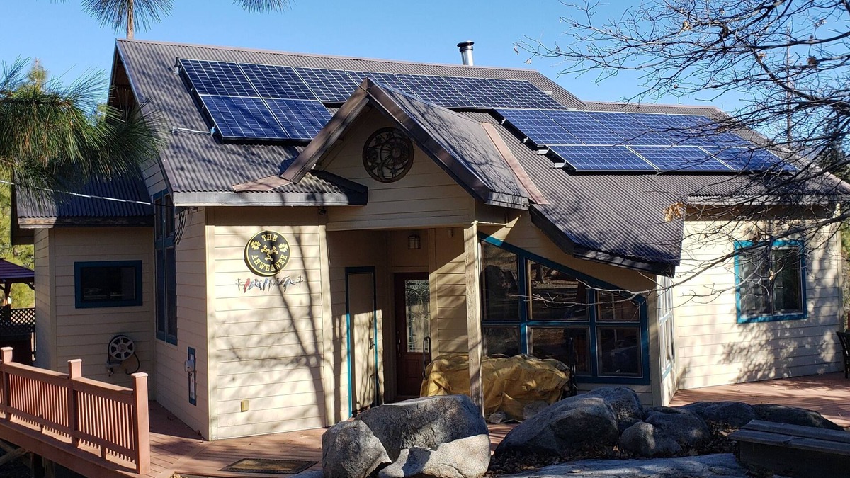 Foresta Cabin | The Ahweanee in Foresta, Inside Yosemite National Park