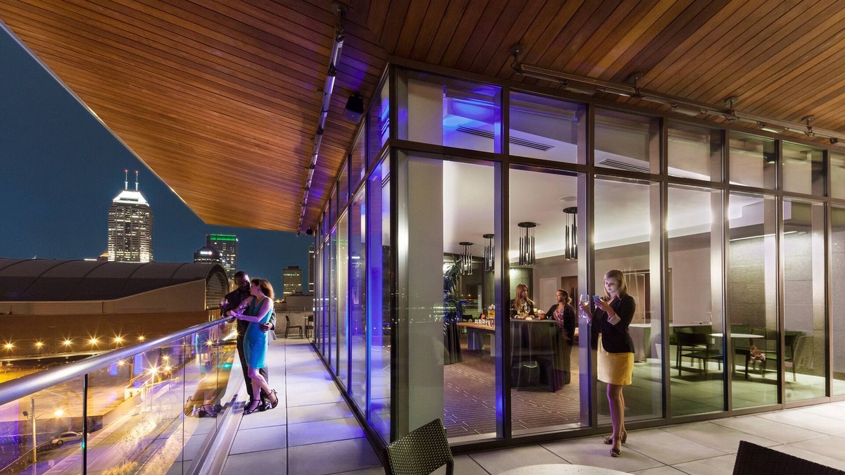 Wholesale District Hotel | The Alexander