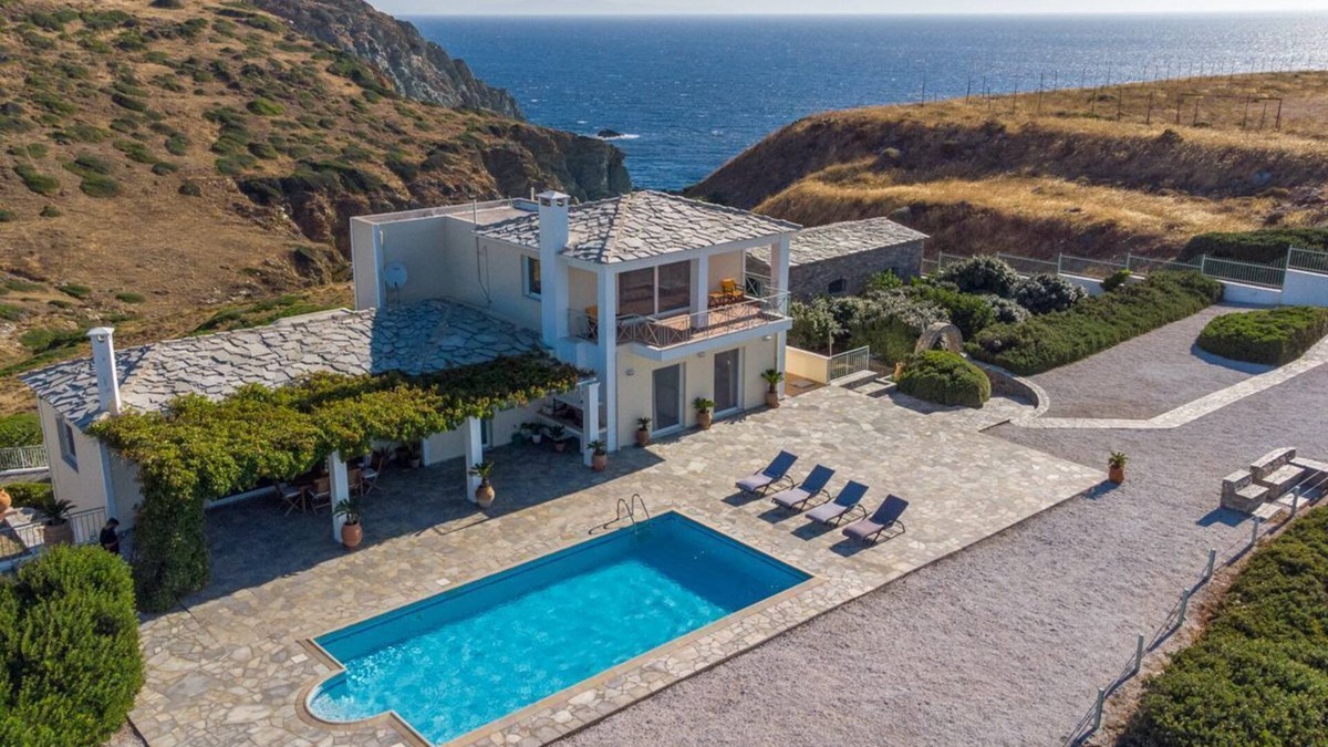 Agii Apostoli Villa | The Alexander Villa - Four Bedroom Villa, Sleeps 9