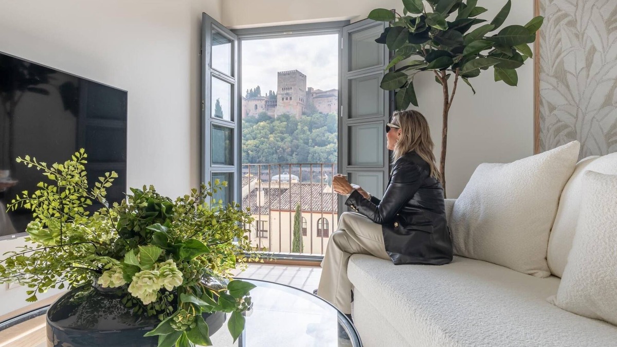 San Pedro Apartment | The Alhambra Dream