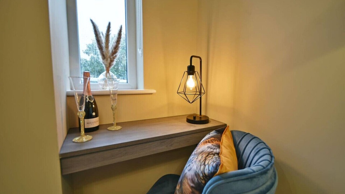 Rawtenstall Condo | The Amalfi Suite at Moat House
