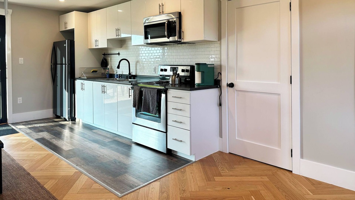 Thames Centre Other | The Amish Schoolhouse an Ultimate Country Retreat