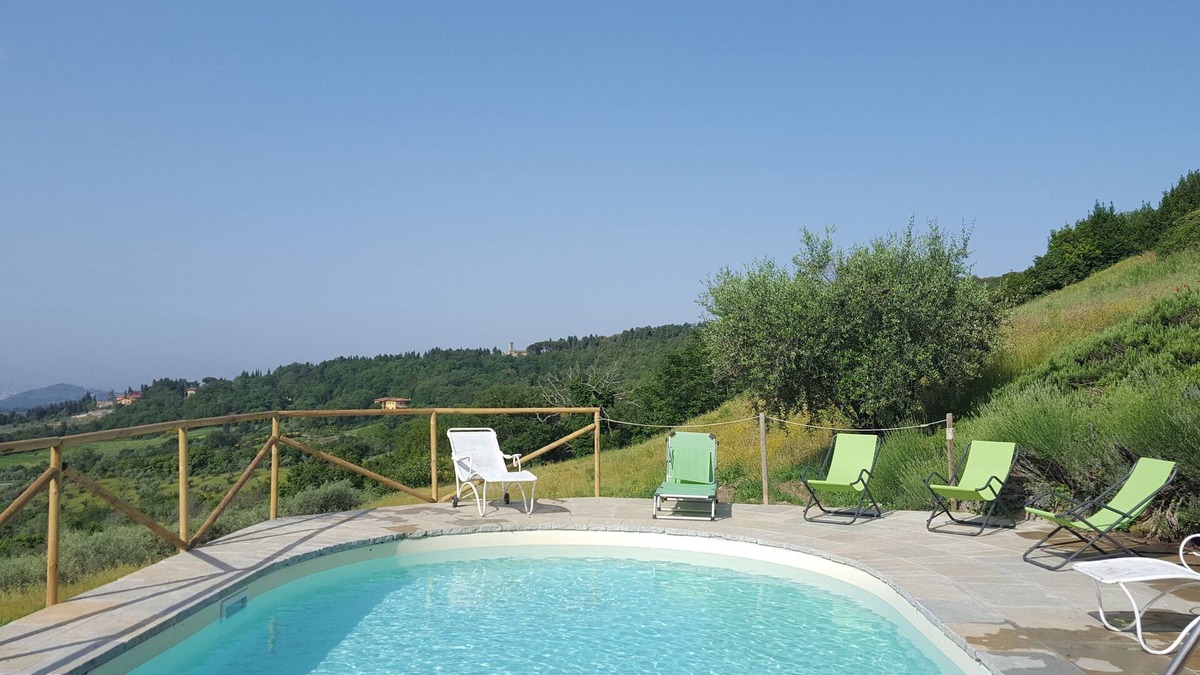 Pratolino Apartment | The Anforti - One bedroom holiday apartment in the beautiful Florentine hills
