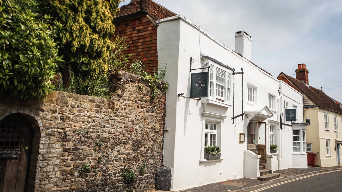 Petworth Hotel | The Angel Inn