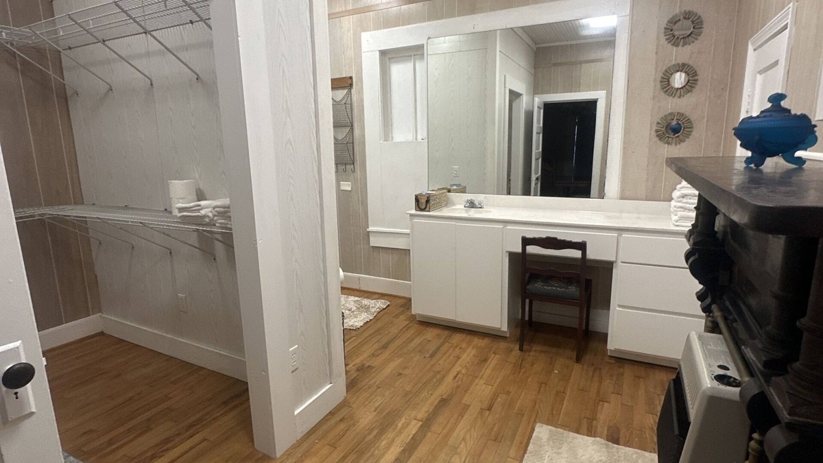 Etta House | The Antique Farmhouse