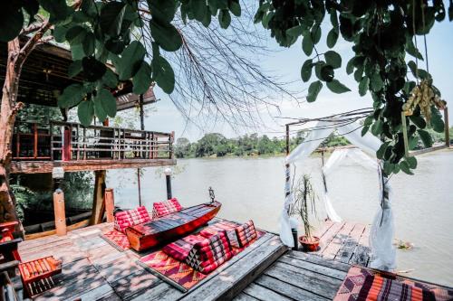 Nakhon Chum Resort | The Antique Riverside Resort