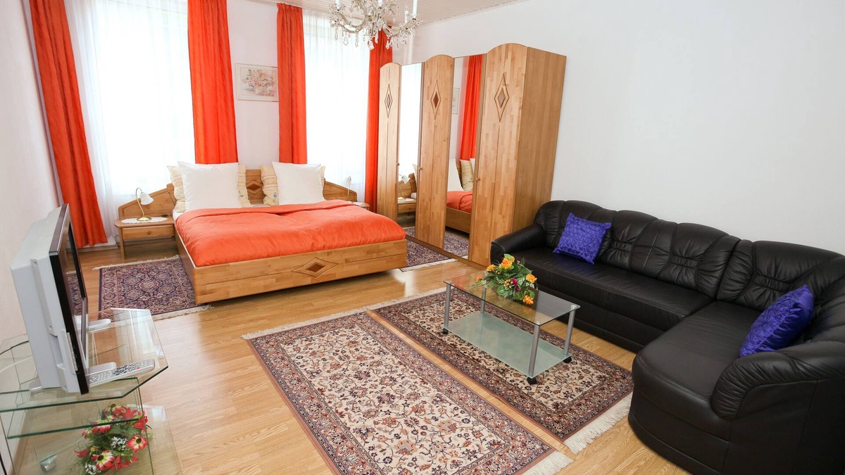 Matzleinsdorf Apartment | The Apartment #15 by Belvedere in Vienna Austria