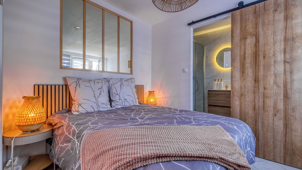 Mouroux Apartment | The apartment with terrace