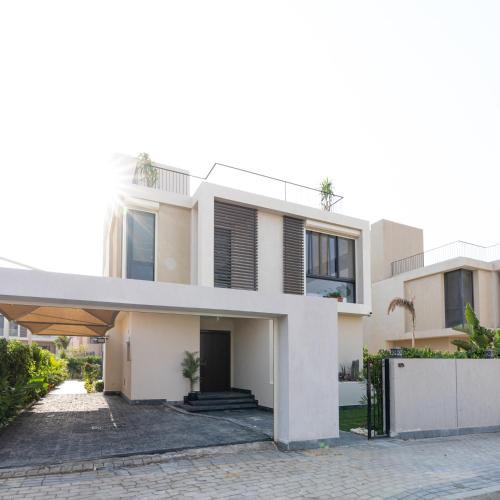 Badr Villa | The Ape House