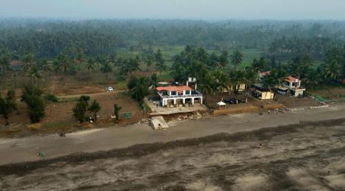 Virar West Hotel | THE ARABiAN VIEW