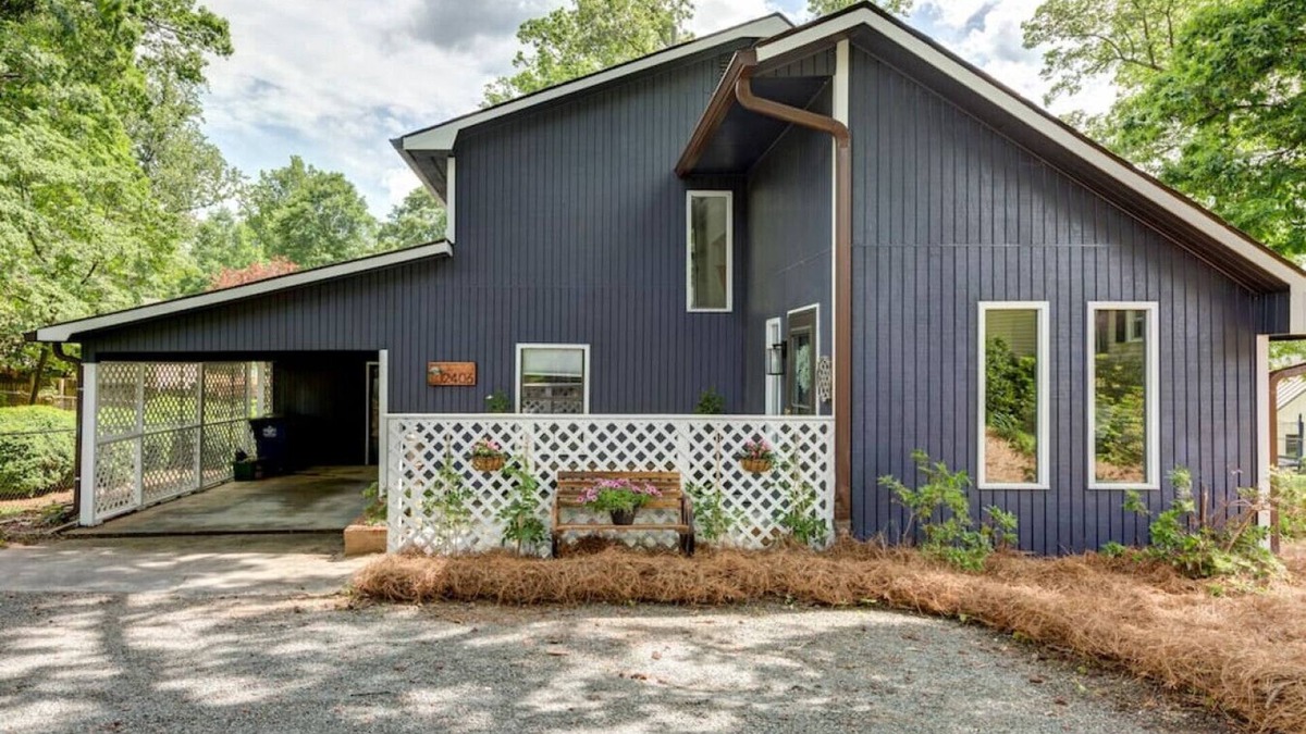 Winston - Salem House | The Ardmore Chalet WS