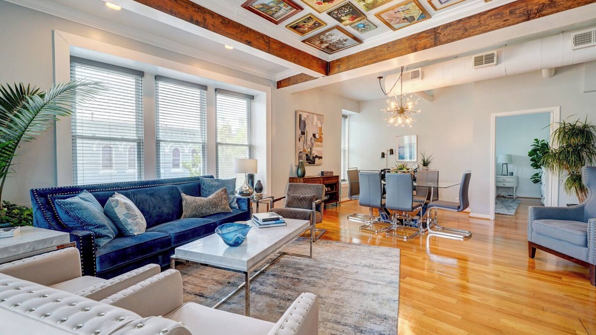 Wilmington Historic District Apartment | The Art Loft - A Luxurious 2-BdRm in the Heart of Historic Downtown Wilmington