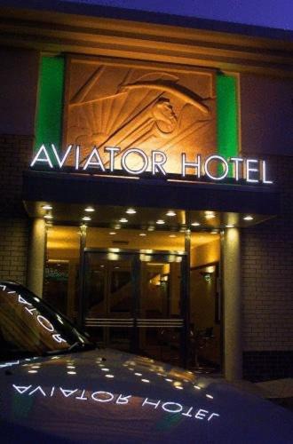 Earls Barton Hotel | The Aviator Hotel