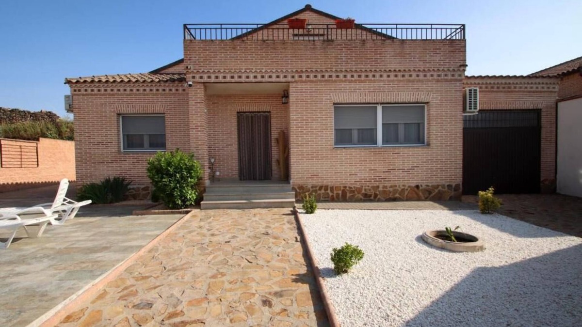 Cobisa House | THE BALCONY TO TOLEDO 5 MINUTES FROM PUY DU FOU