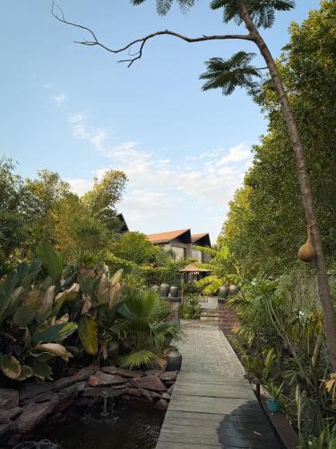 Bhopal Resort | The Bali House