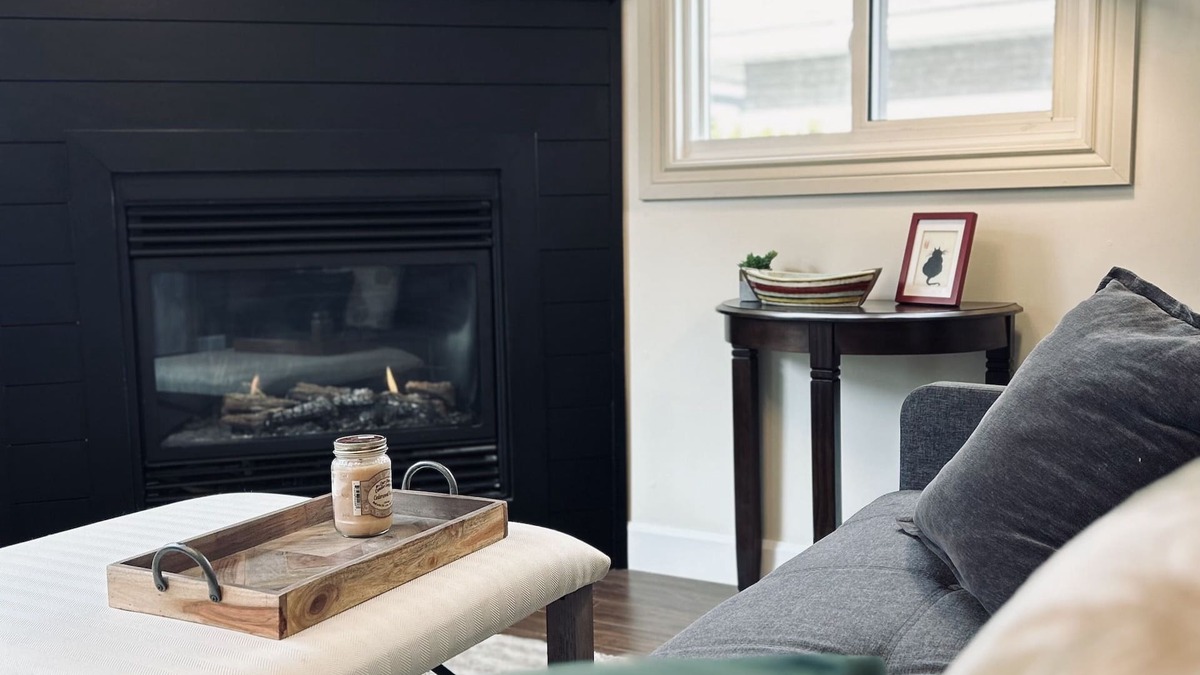 Port Perry Apartment | The Balsam Retreat