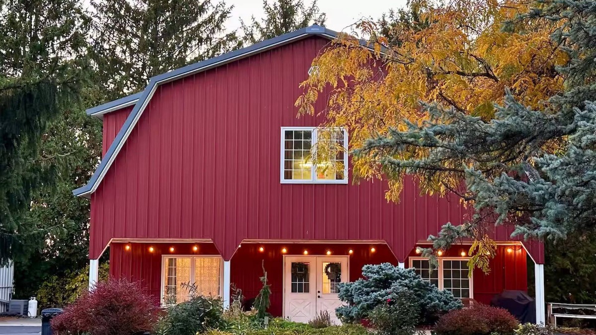 Lemoyne House | The Barn at Bloom & Bower