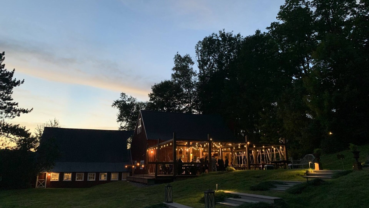 Reading House | The BARN at Reading Farms Estate