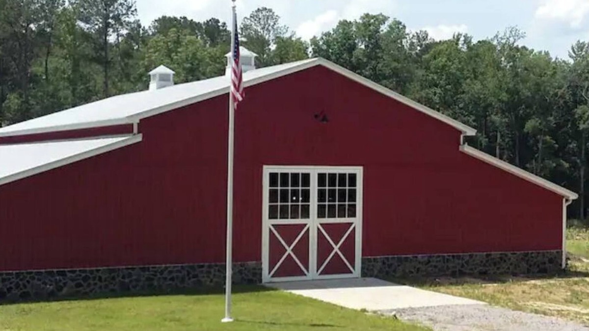 West End House | The Barn @ Fairway Farm - 5 miles to Pinehurst CC