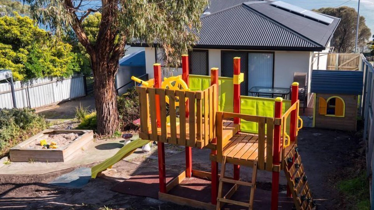 Primrose Sands House | The Beach escape @ Primrose Sands