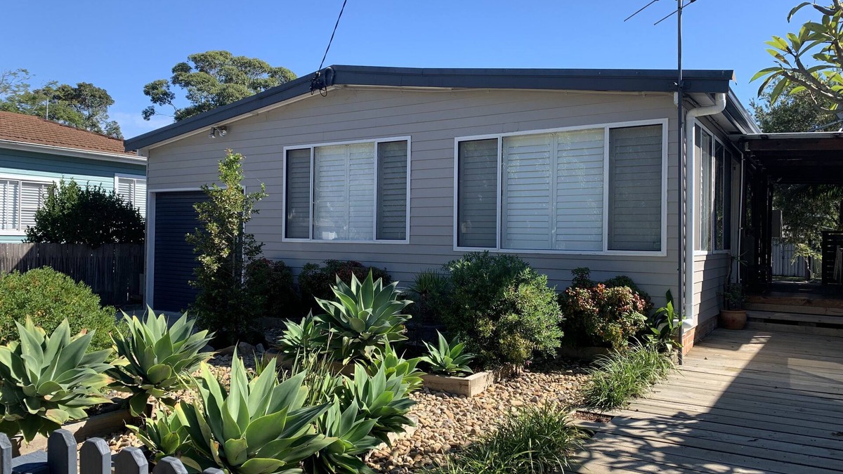 Patonga House | The Beach House - close to everything!