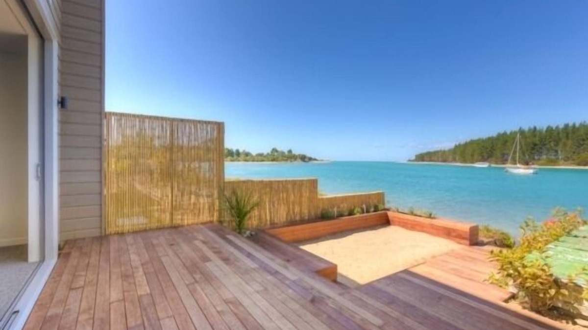 Mapua Apartment | The Beach, Mapua Wharfside Apartments