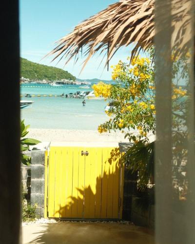 Haad Ta Waen Bed & Breakfast | The Beach Road cabin kohlarn