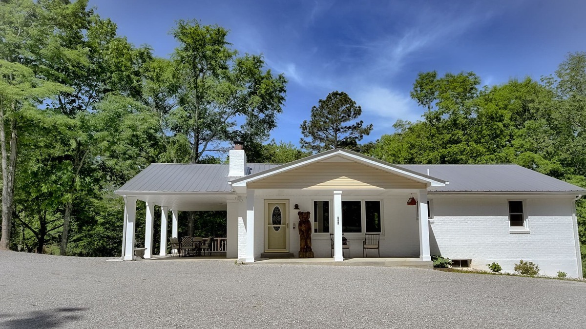 Celina House | The Bear Necessities near Dale Hollow Lake