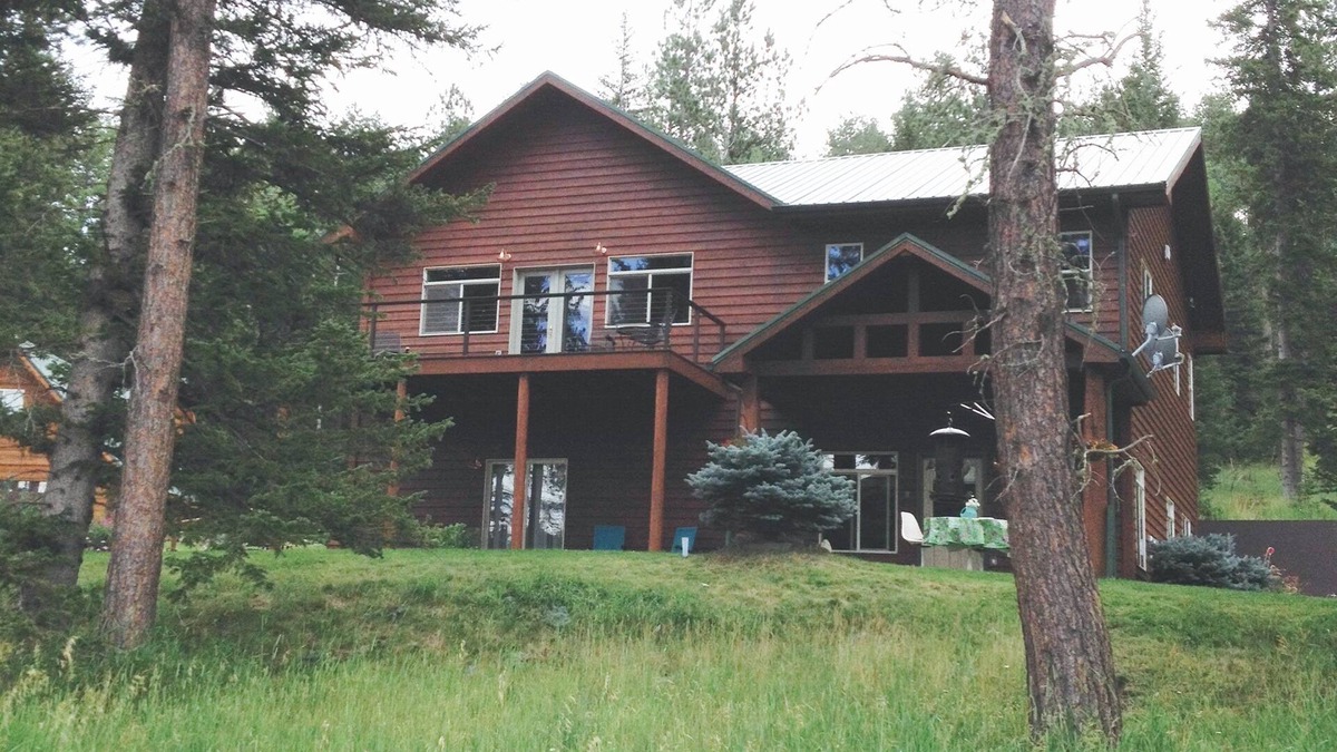 Nemo Cabin | The beauty of the Black Hills in a quiet and convenient setting
