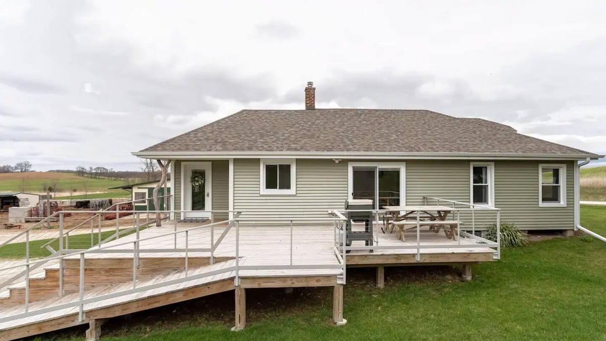 Lebanon Other | The Beekeeper's Inn- Quiet country retreat