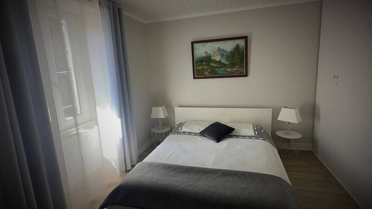 Montceau-les-Mines Apartment | The Bellevue - your home away from home