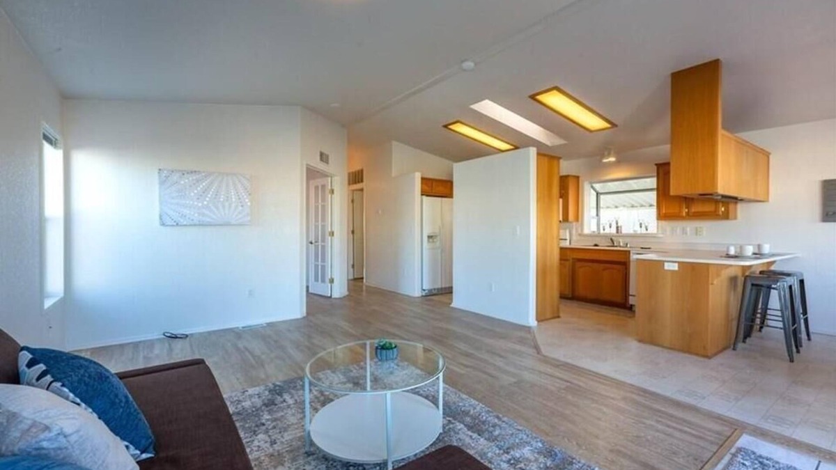 Harbor House | The Belmont Shore Area Of Long Beach