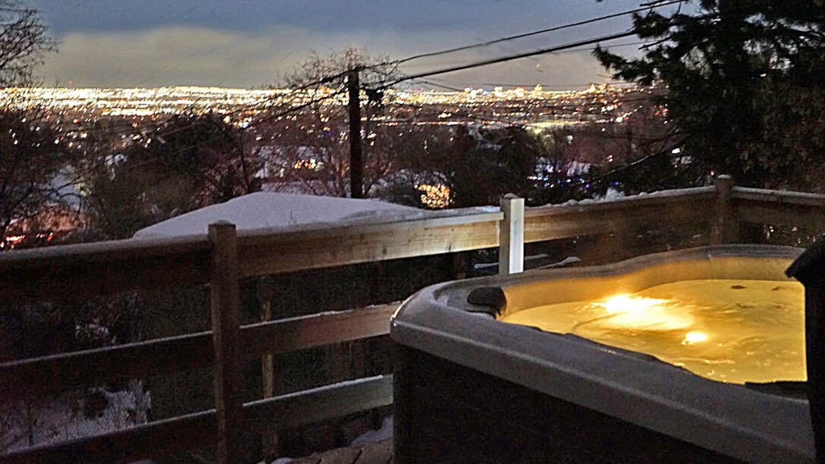 Mount Olympus House | The Best Cozy Ski and Hiking Base location in Salt Lake City!