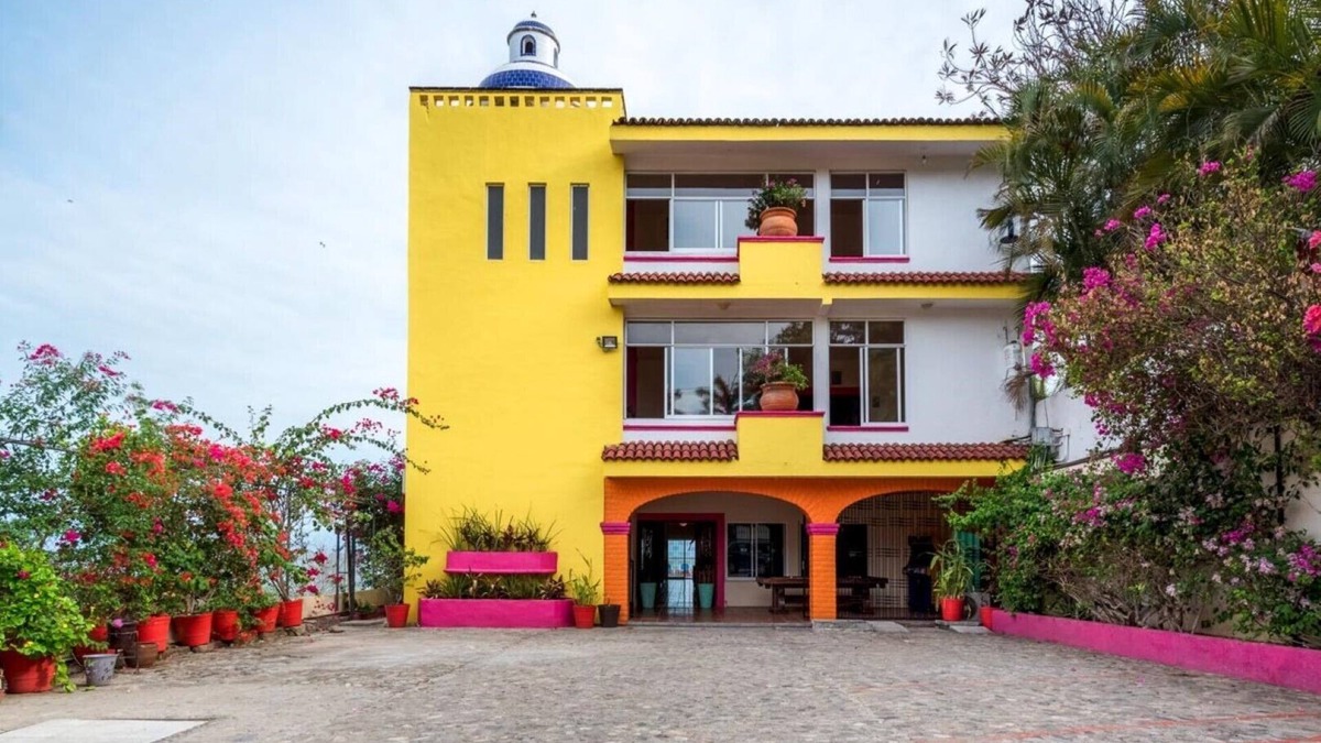 Bucerias Condo | THE BEST LOCATION AT THE BEST PRICE