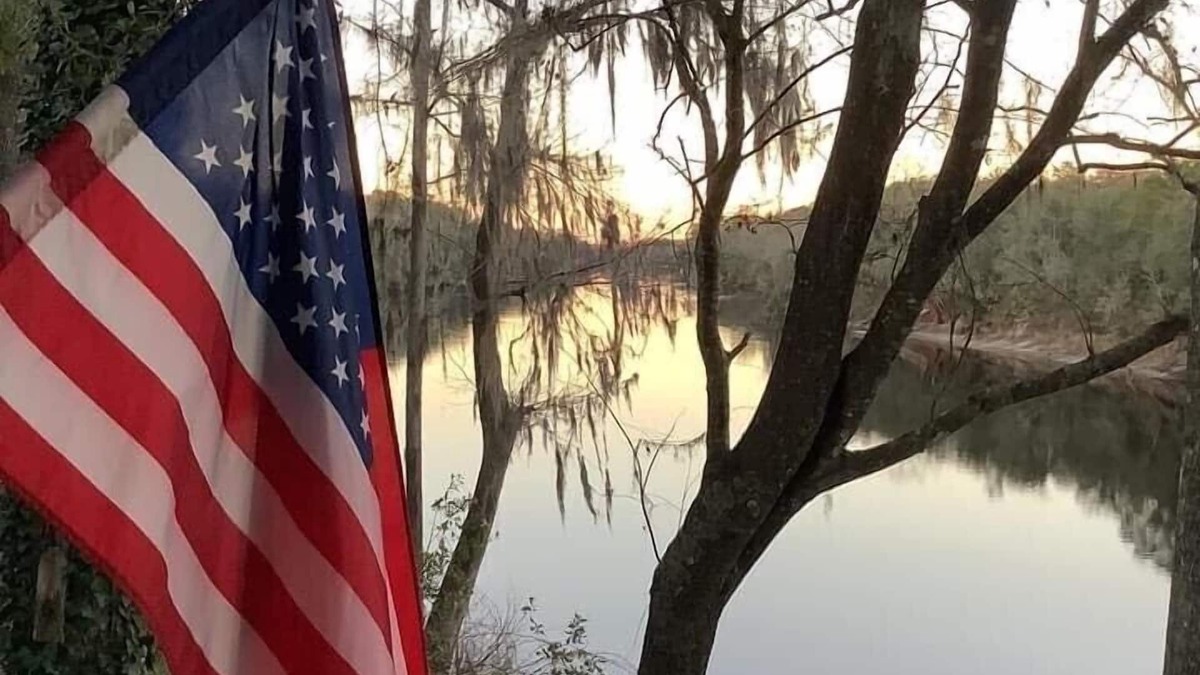 Mayo House | The Best memories are made on the Suwannee River