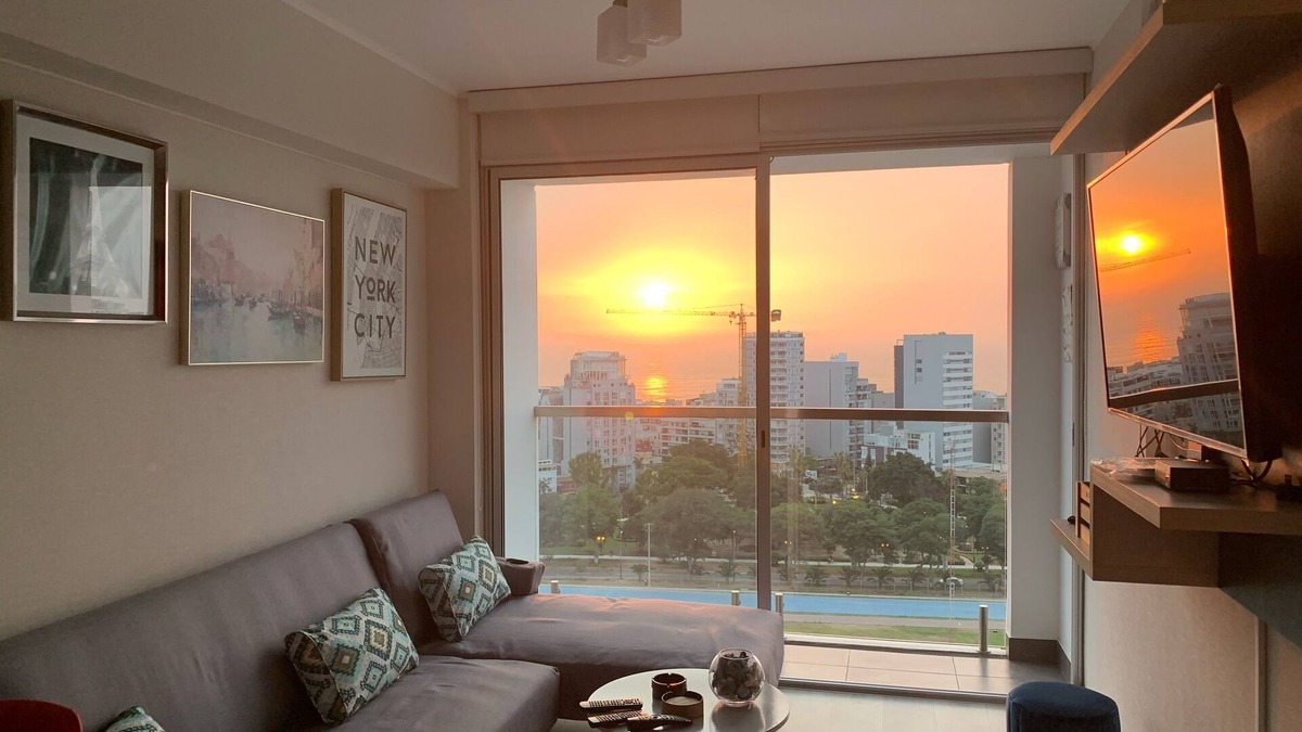 Barranco Apartment | The best sunset view in town! Check-in 24/7