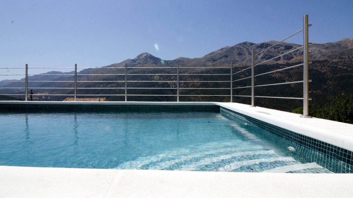 Jimera de Libar House | The best terrace of the Serranía de Ronda, Emerald Pool: Casa Martijín