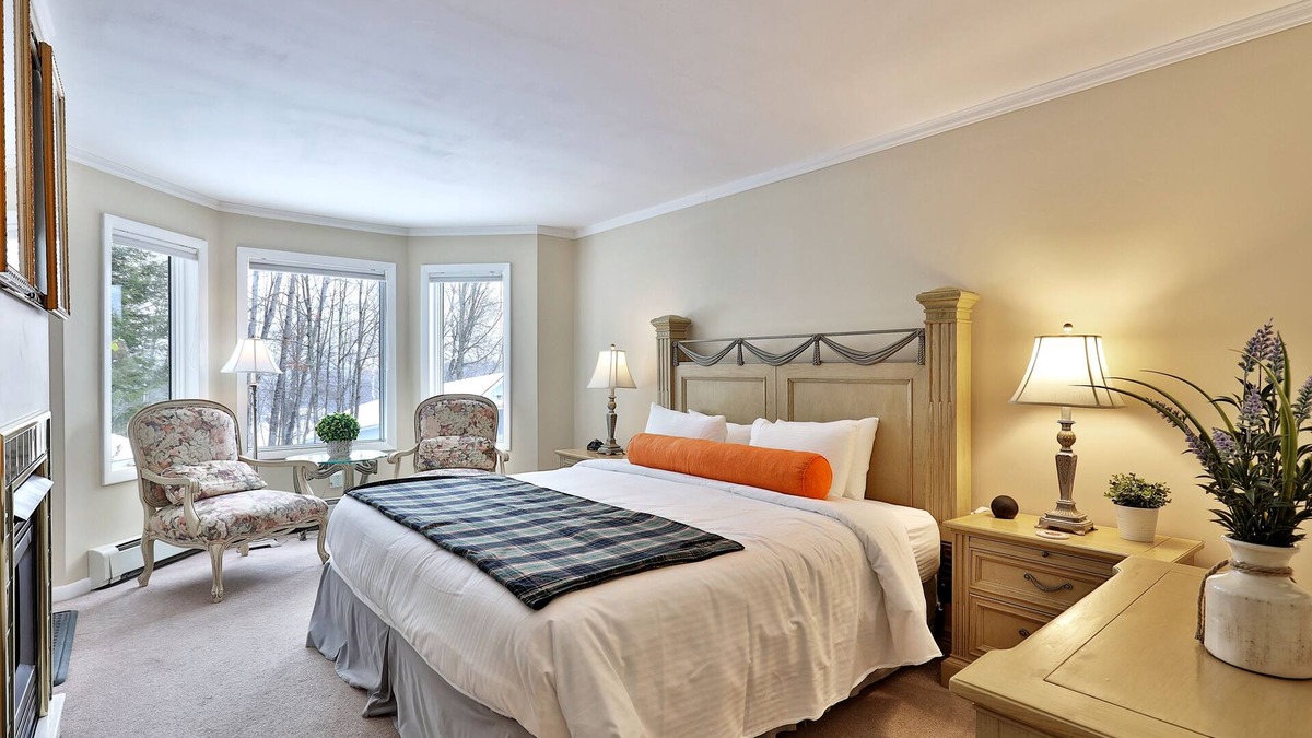 Killington Cabin | The Birch Ridge: European Room #8 - King Suite in Killington, Vermont. Hot Tub.