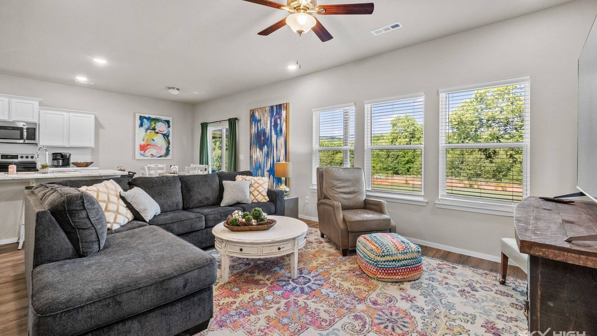 Fayetteville House | The Bird House - Private Hot Tub, 2 Miles to U of A, Baum & Fayetteville Square