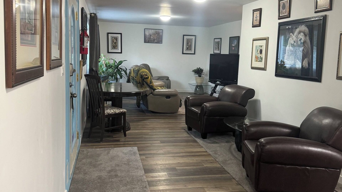 Central Okanagan Bed & Breakfast | The Blarney Place Retreat
