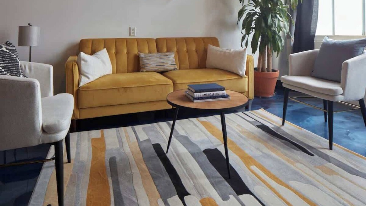 West Main Historic District Apartment | The Bleu (w/Amazing View)