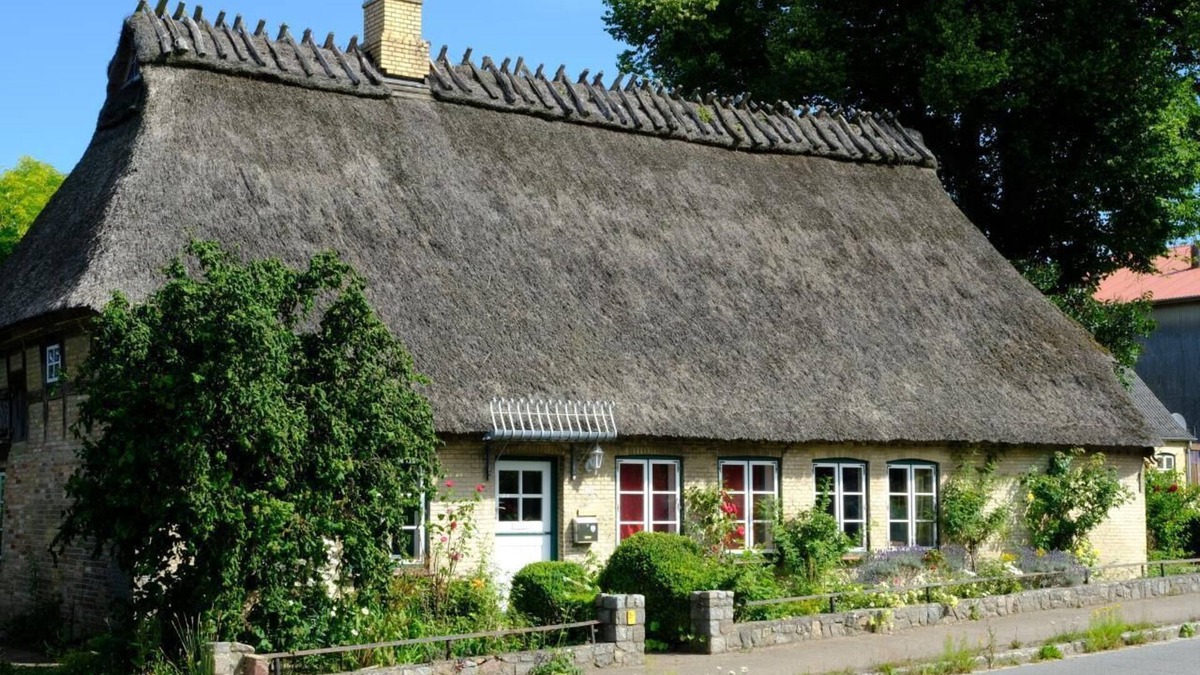 Fusing Apartment | The blue apartment