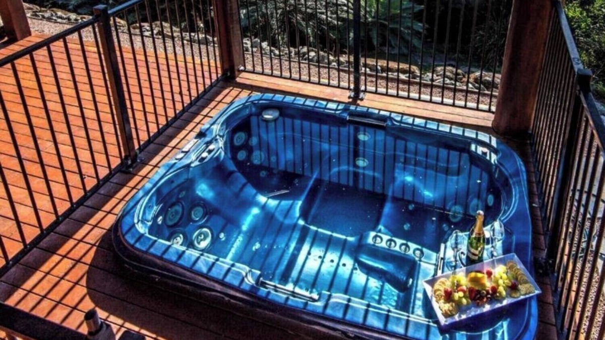 Hamilton Island House | The BoatHouse - Private House with stunning 270-degree views two golf buggies