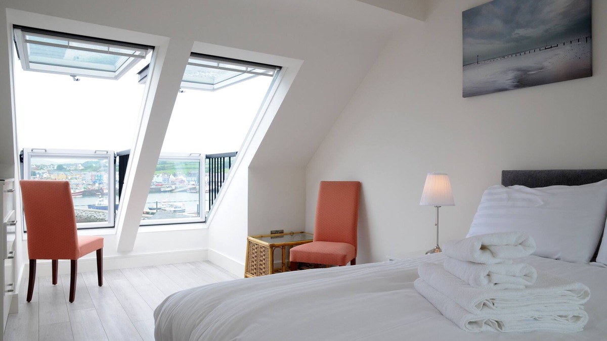 Dingle House | The Boatyard House