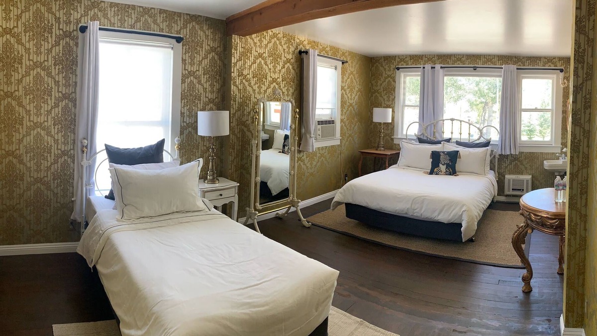 Bridgeport Hotel | The Bodie Hotel
