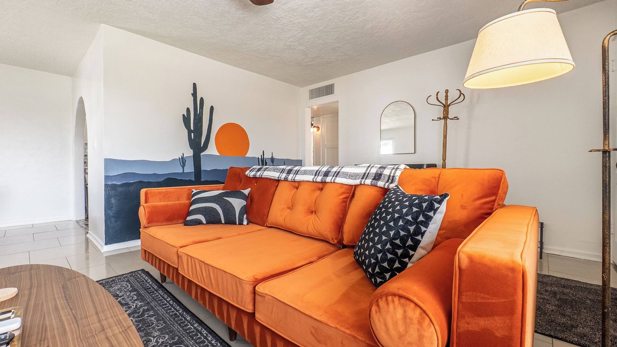 Bel Air House | The Boho Retreat- Close to PHX, OldTown, FastWiFi!